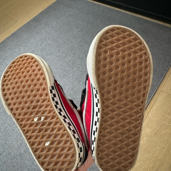 Vans Kids Red and Black Shoes - Picture 4 of 5